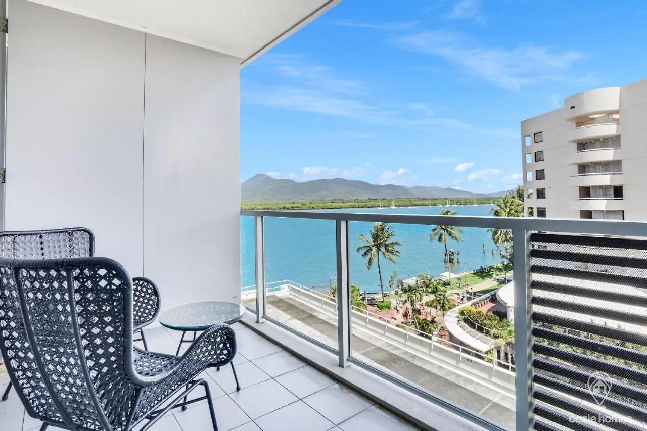 Hotel 602 Harbour Lights With Ocean Views Cairns 0*,